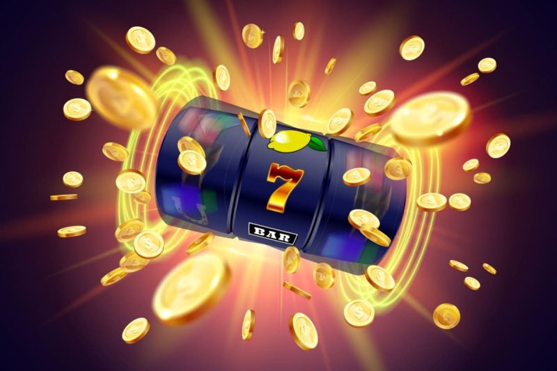 ilustratie cu un tambur de slot cu fructe, septari si simboluri BAR, cu accente aurii si jetoane de casino in jur
