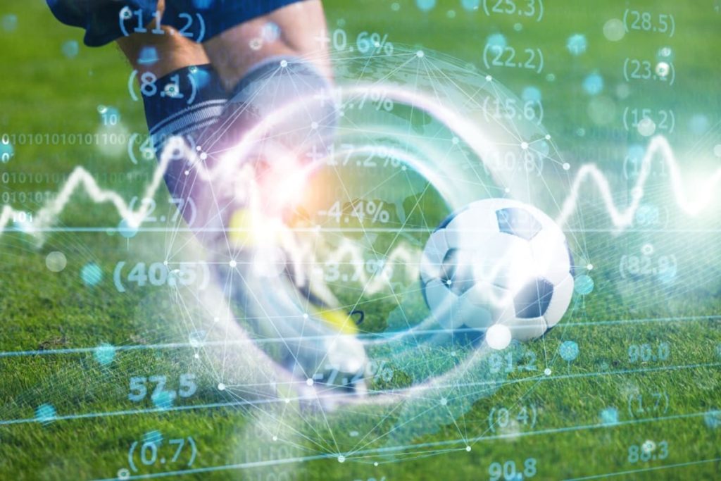jucator lovind o minge de fotbal in timpul unui meci, cu grafice si cote in jur